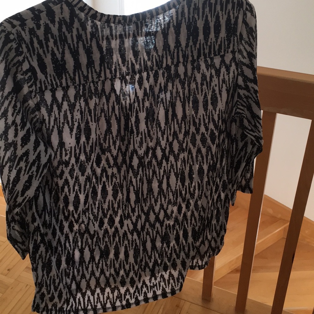 Top - Picture 3 of 3